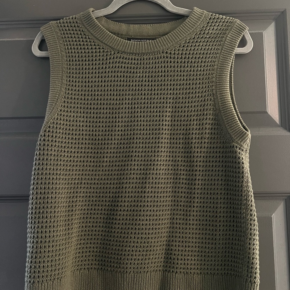 Banana Republic Olive Knit Sweater